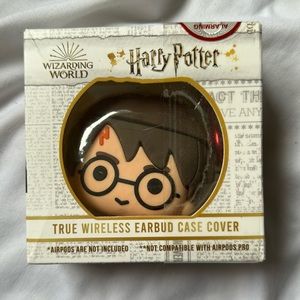 NEW Harry Potter earbud case cover for AirPods